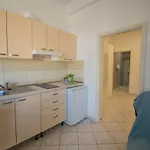 Family Manuela - * Baška Voda
